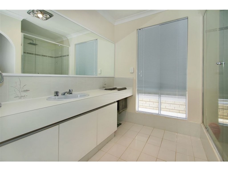 44 Underwood Grove, Kardinya WA 6163