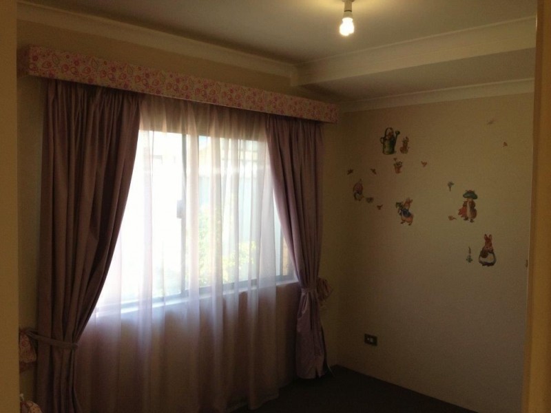 10 Baler Court, Hammond Park WA 6164