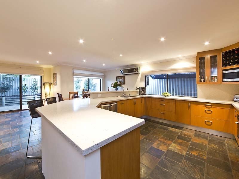 64 Marshall Way, Samson WA 6163