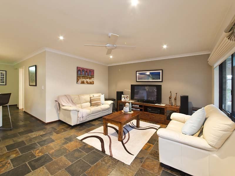 64 Marshall Way, Samson WA 6163