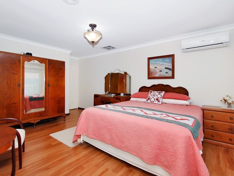 36 Sowden Drive, Samson WA 6163