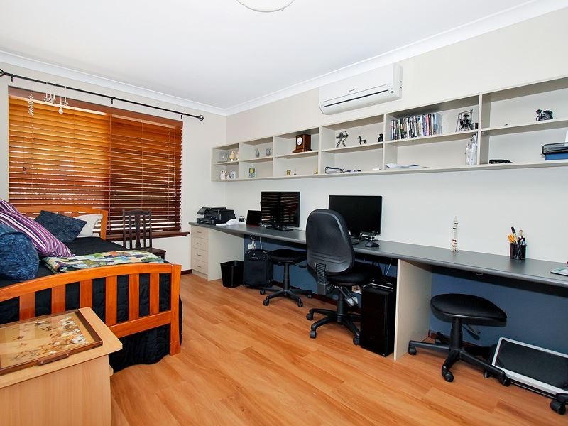 36 Sowden Drive, Samson WA 6163