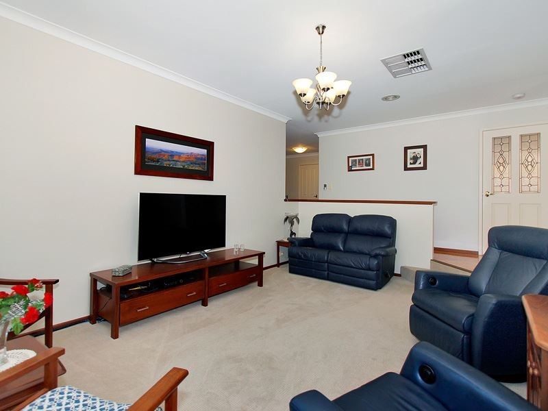 36 Sowden Drive, Samson WA 6163