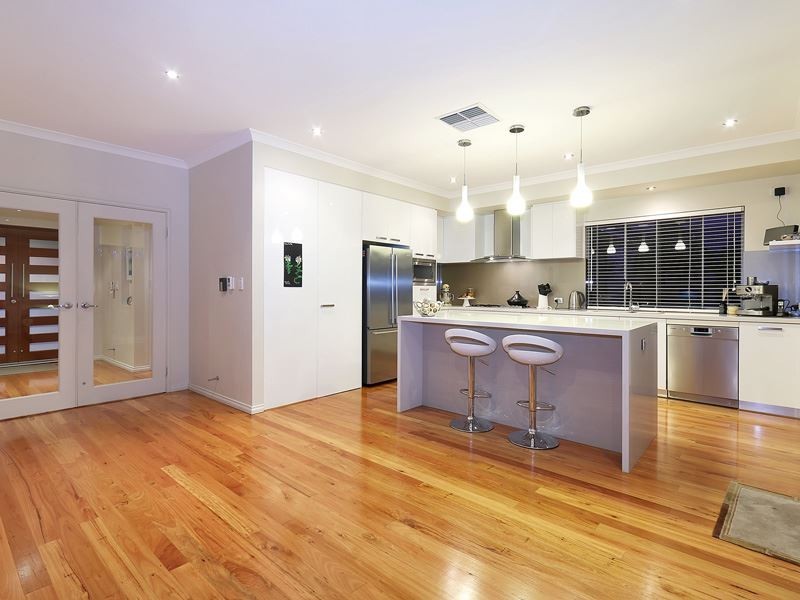 66B Rome Road, Melville WA 6156