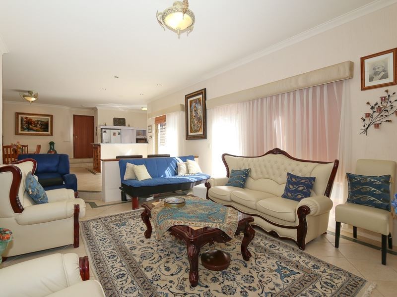 29 Masefield Avenue, North Lake WA 6163