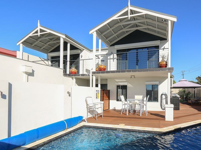 1G Williams Road, Melville WA 6156
