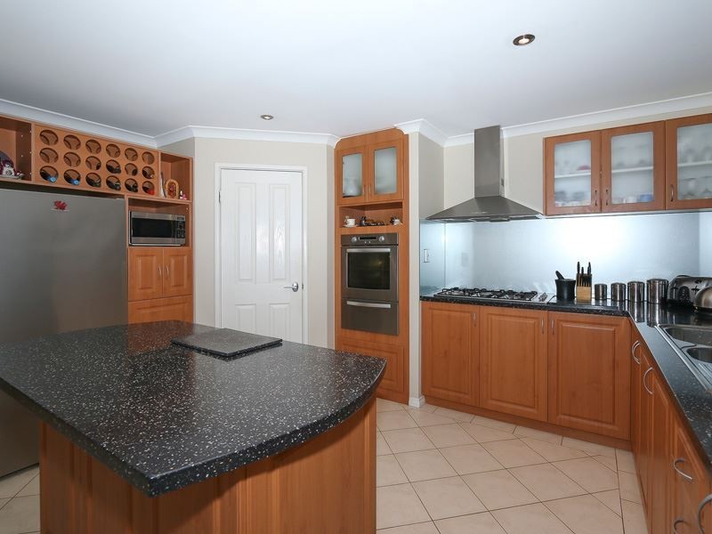 1G Williams Road, Melville WA 6156