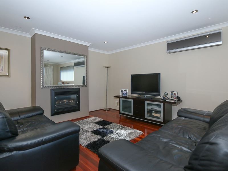 1G Williams Road, Melville WA 6156