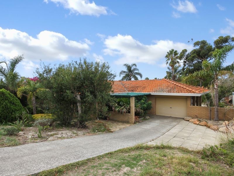 64 McCombe Avenue, Samson WA 6163