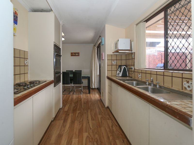 56B Petterson Avenue, Kardinya WA 6163