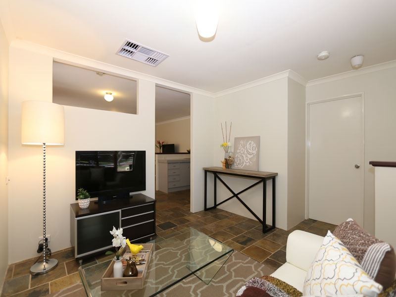 41 Citrus Loop, South Lake WA 6164