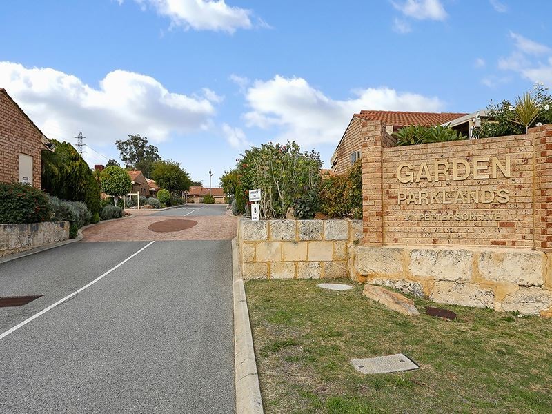 12/11 Petterson Avenue, Samson WA 6163