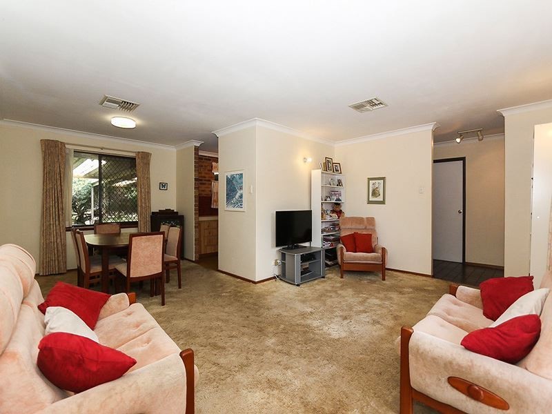 4 Baird Place, Samson WA 6163