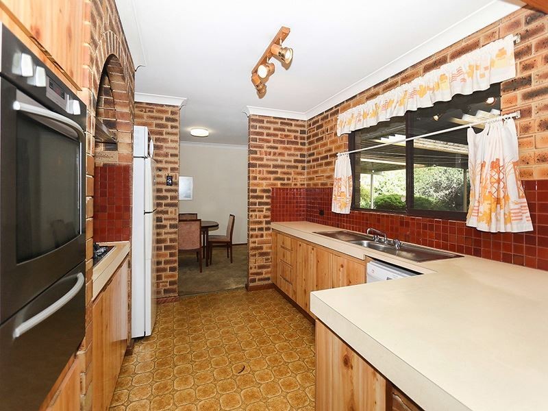 4 Baird Place, Samson WA 6163