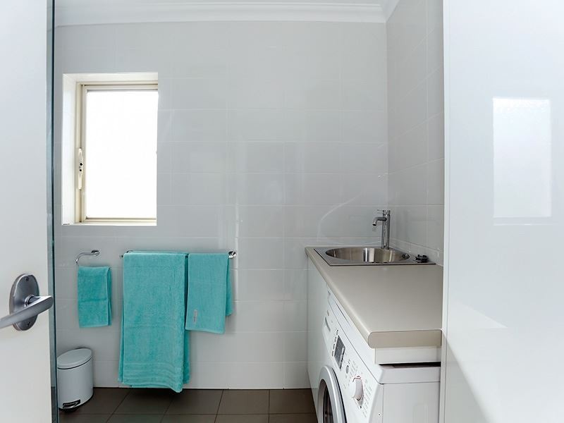 7B Hilory Street, Coolbellup WA 6163