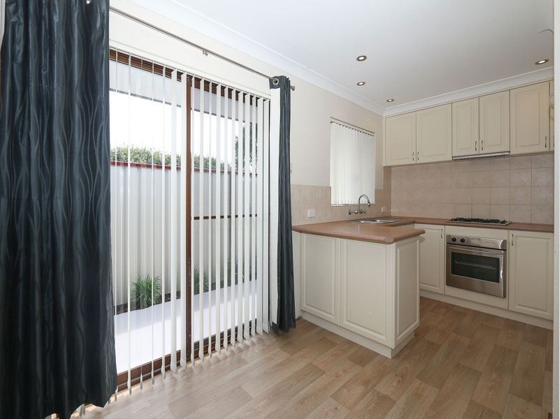 13 Townsend Street, Armadale WA 6112