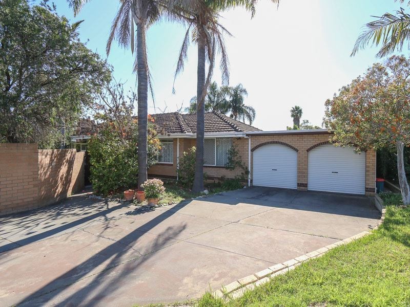 6 Isted Avenue, Hamilton Hill WA 6163