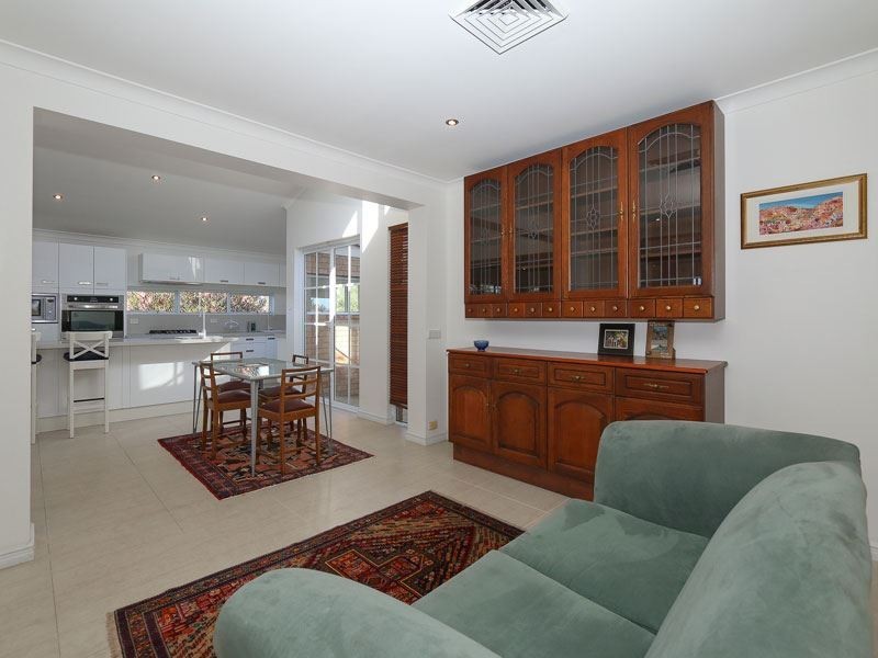 5 Moir Road, Kardinya WA 6163