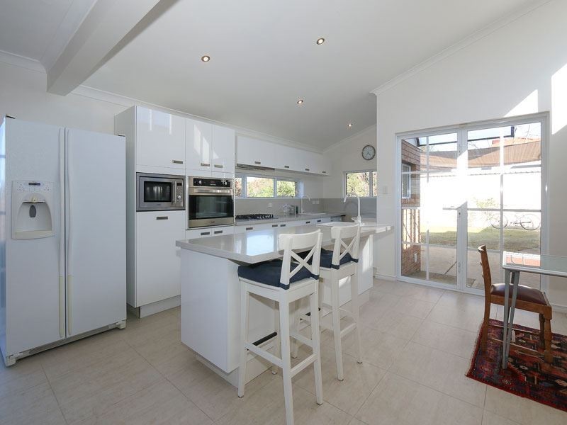 5 Moir Road, Kardinya WA 6163