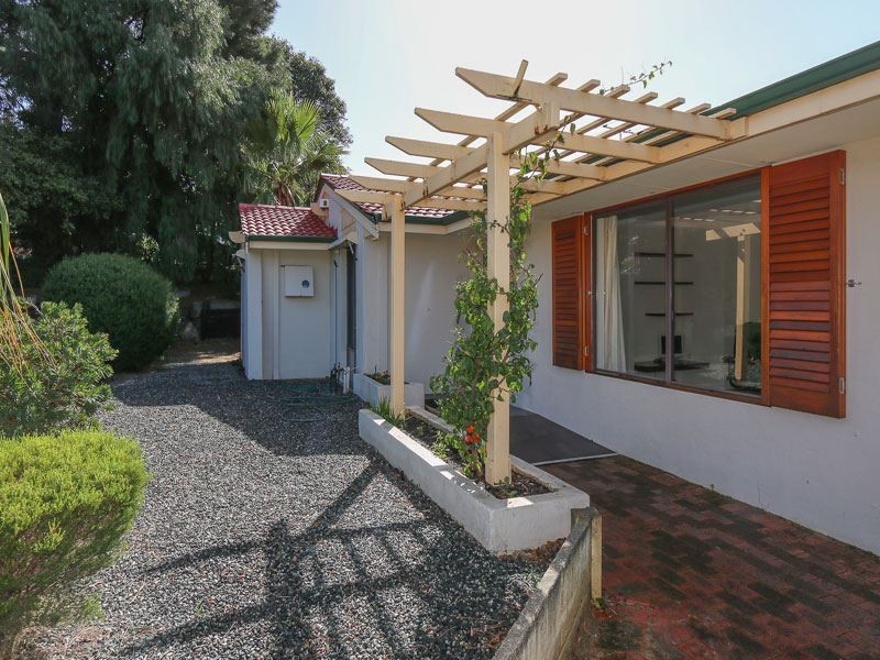 4 Stevens Place, Kardinya WA 6163