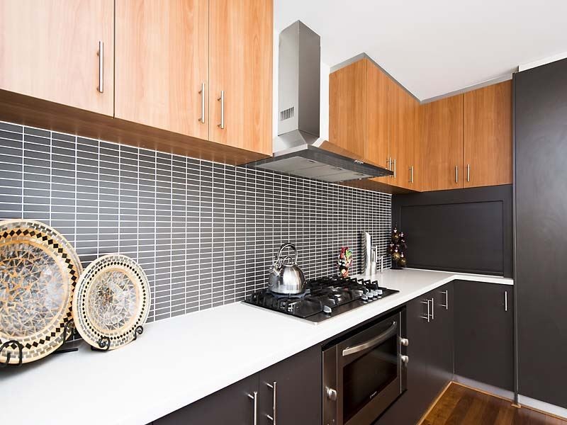 13 Barcoo Bend, Hammond Park WA 6164