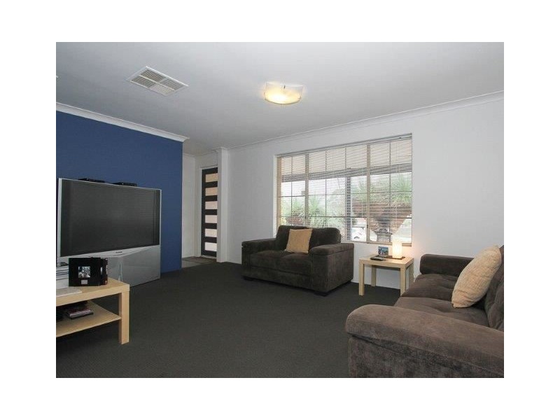 153 Cordelia Avenue, Coolbellup WA 6163