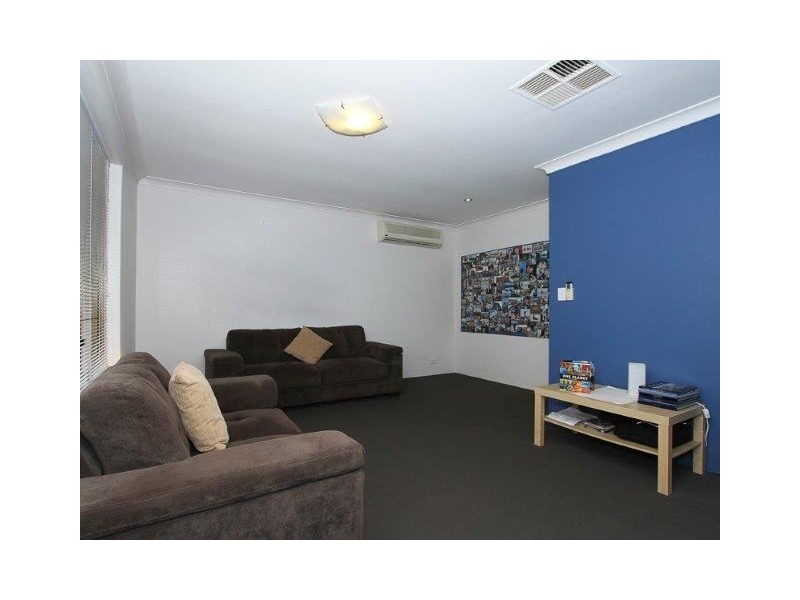 153 Cordelia Avenue, Coolbellup WA 6163