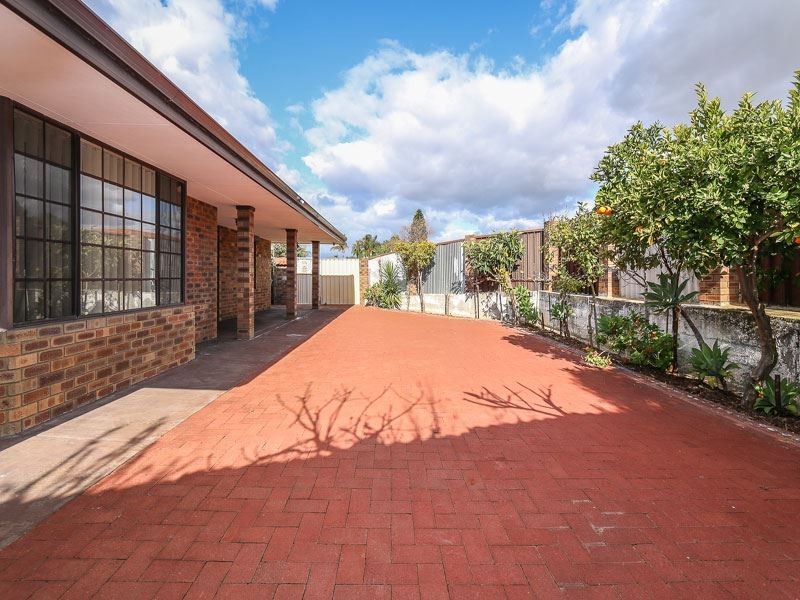 47 Anglesey Drive, Kardinya WA 6163