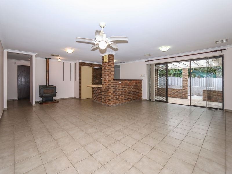 47 Anglesey Drive, Kardinya WA 6163