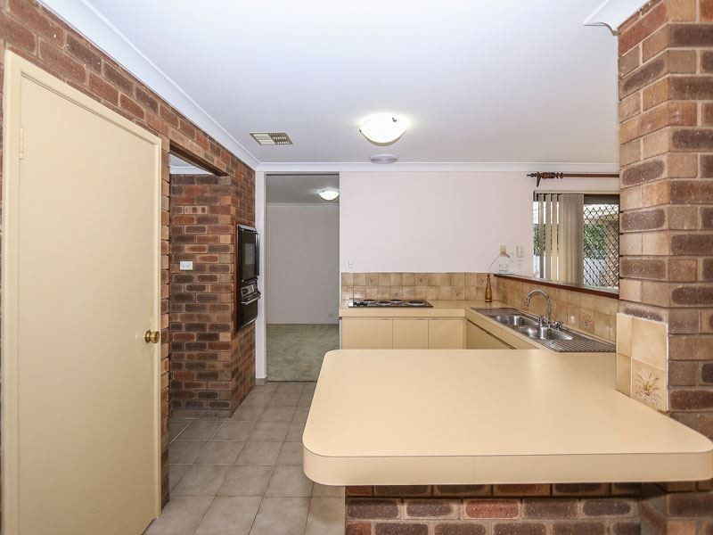 47 Anglesey Drive, Kardinya WA 6163