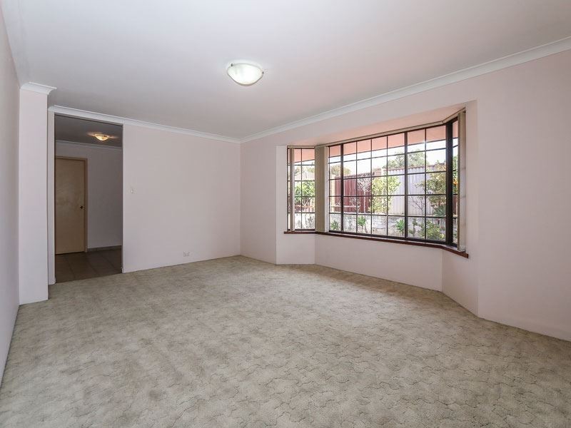 47 Anglesey Drive, Kardinya WA 6163