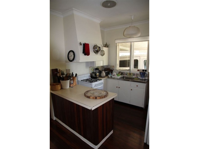 17 Capulet Street, Coolbellup WA 6163