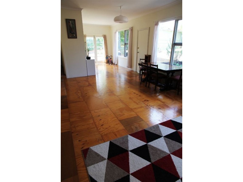 17 Capulet Street, Coolbellup WA 6163