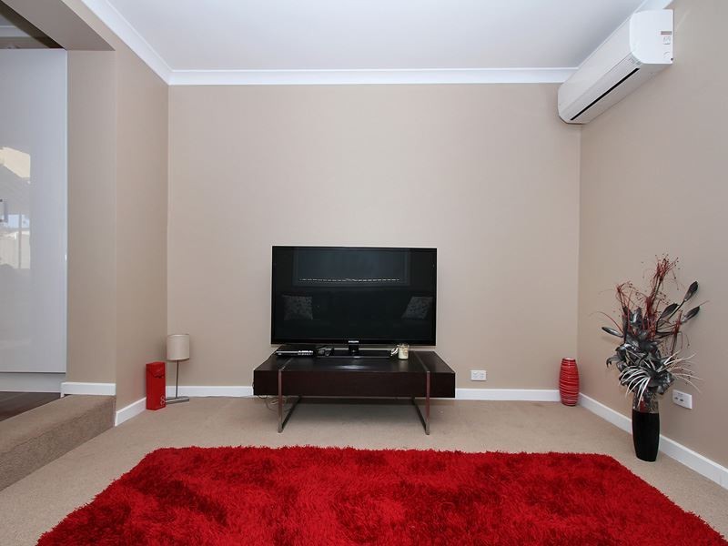 23 Capulet St, Coolbellup WA 6163