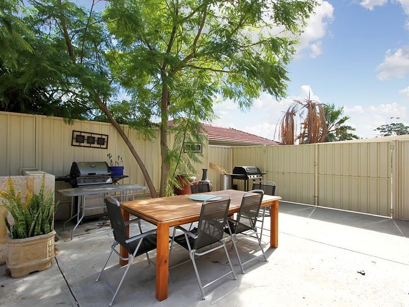 23 Capulet St, Coolbellup WA 6163