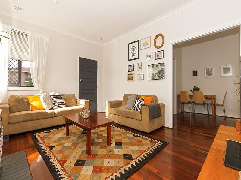 12 Juliet Road, Coolbellup WA 6163