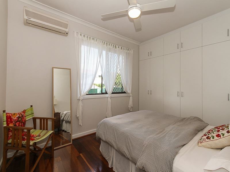 12 Juliet Road, Coolbellup WA 6163