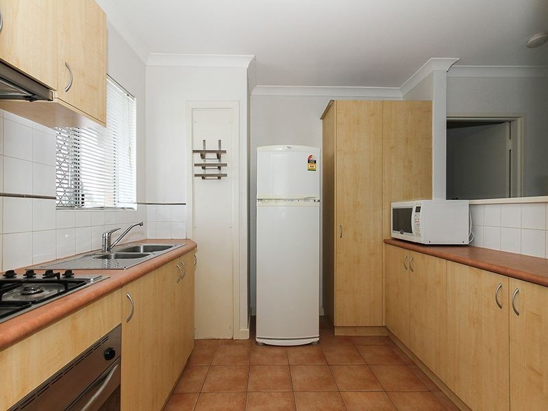 46/15 Friar John Way, Coolbellup WA 6163