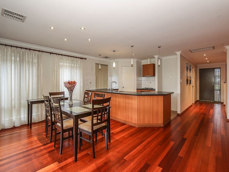 32 Kesiya Turn, Aubin Grove WA 6164