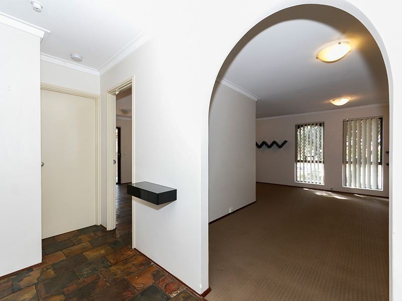 19 McCombe Avenue, Samson WA 6163