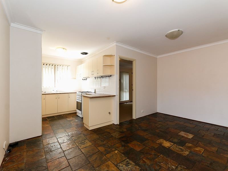 19 McCombe Avenue, Samson WA 6163