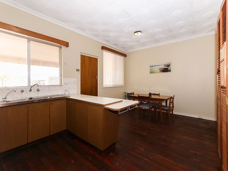 5 Hodgson Place, Kardinya WA 6163