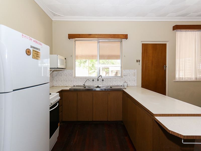 5 Hodgson Place, Kardinya WA 6163