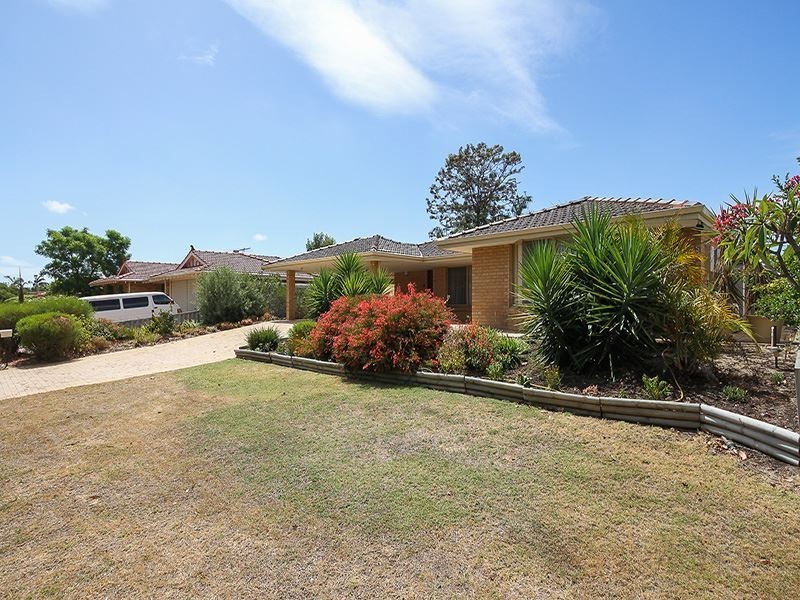 27 Slater Court, Kardinya WA 6163