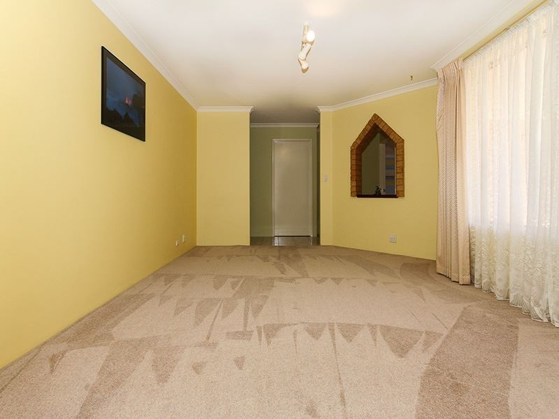 27 Slater Court, Kardinya WA 6163