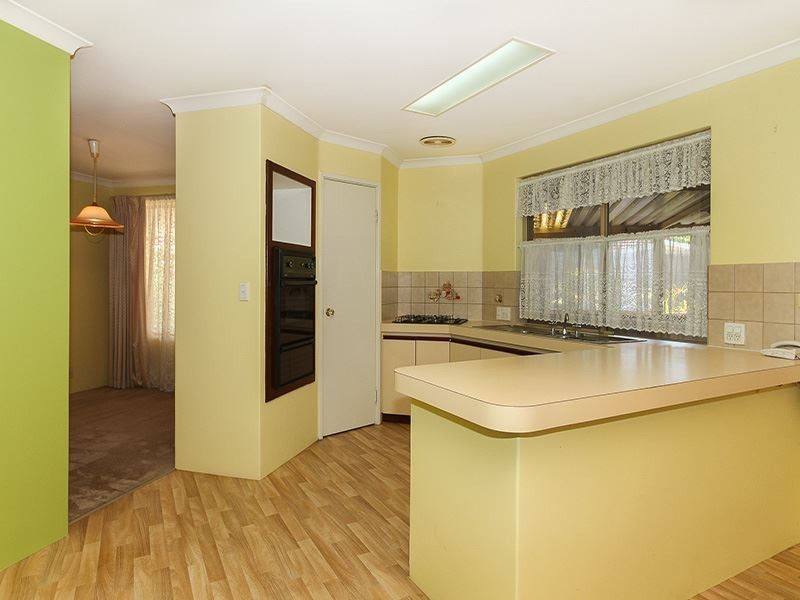 27 Slater Court, Kardinya WA 6163