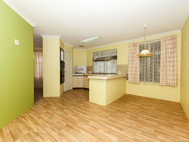 27 Slater Court, Kardinya WA 6163