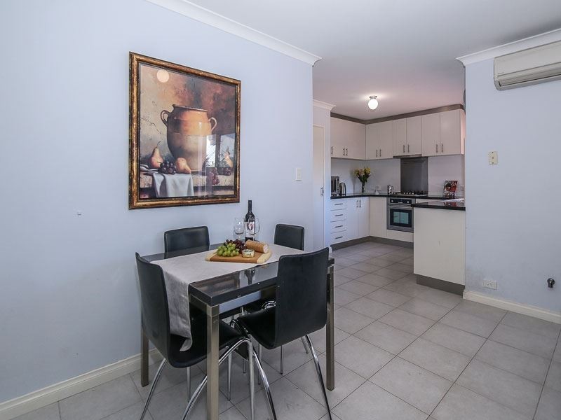 12/14 Boyd Crescent, Hamilton Hill WA 6163