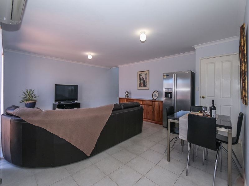 12/14 Boyd Crescent, Hamilton Hill WA 6163