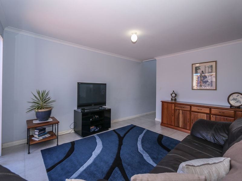 12/14 Boyd Crescent, Hamilton Hill WA 6163